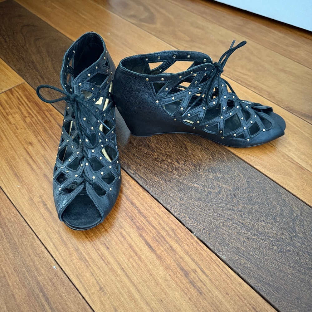 Dolce Vita Wedge Sandal